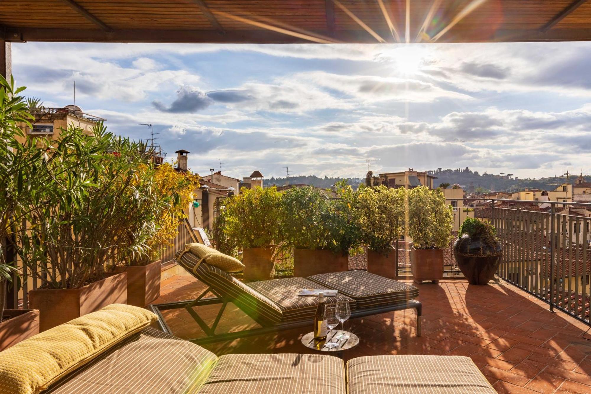 Design Unit With Incredible View Florencia