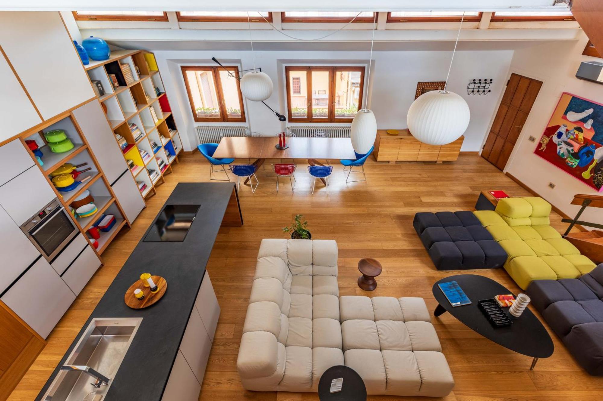 Design Unit With Incredible View Apartment