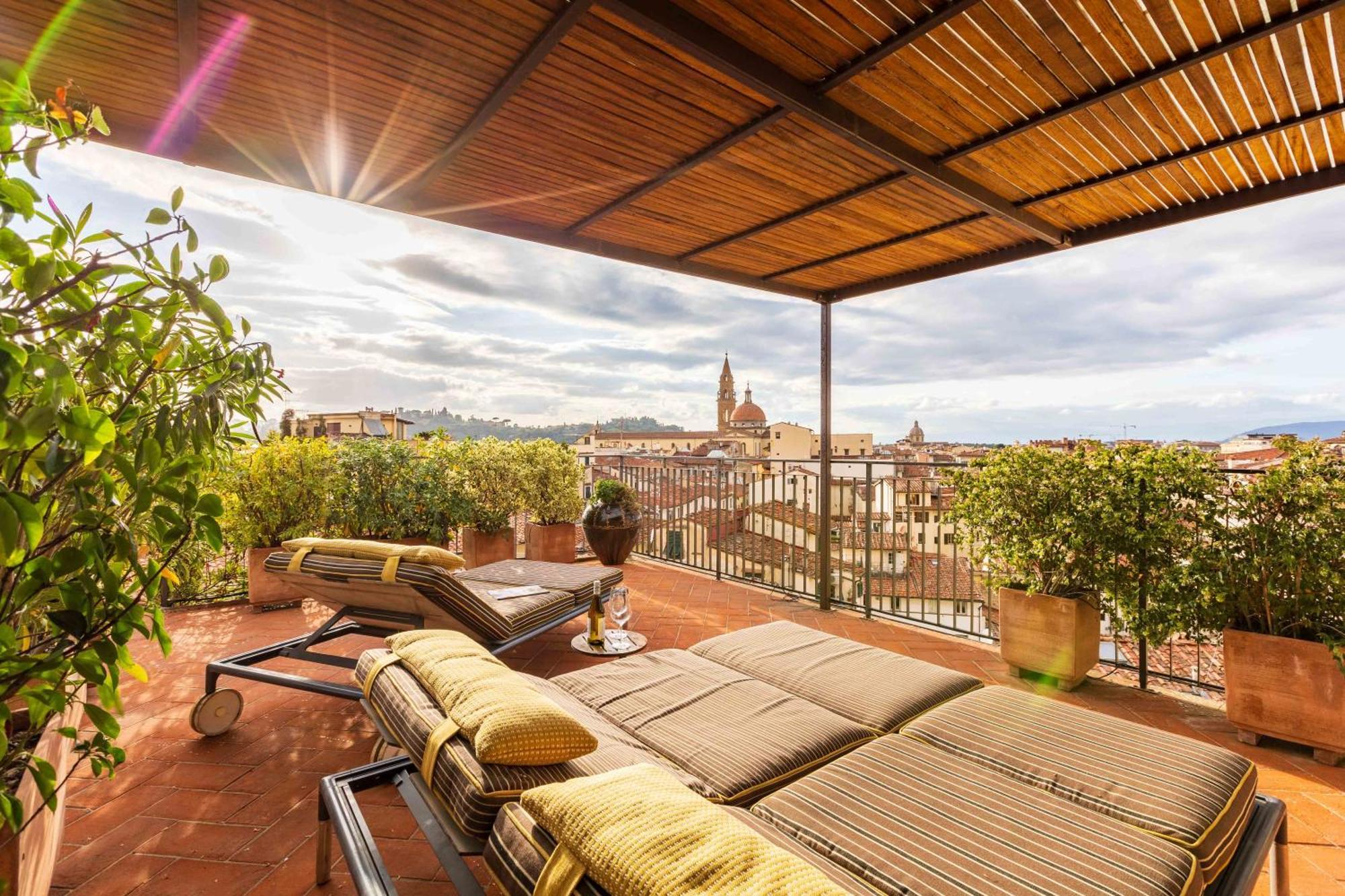 Apartment Design Unit With Incredible View *